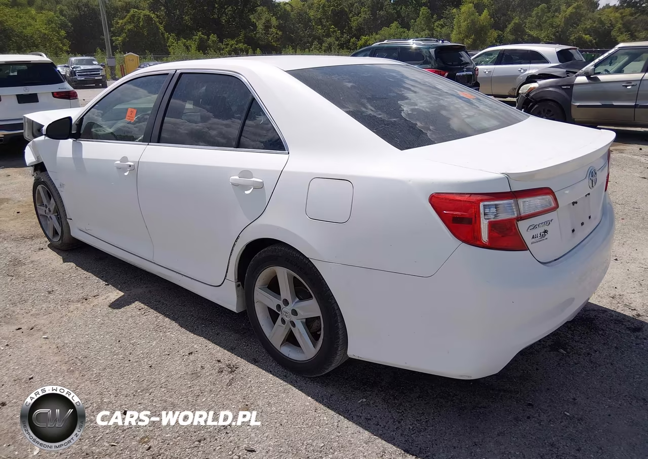 2012 Toyota Camry Se VIN:4T1BF1FK3CU572324 - 3