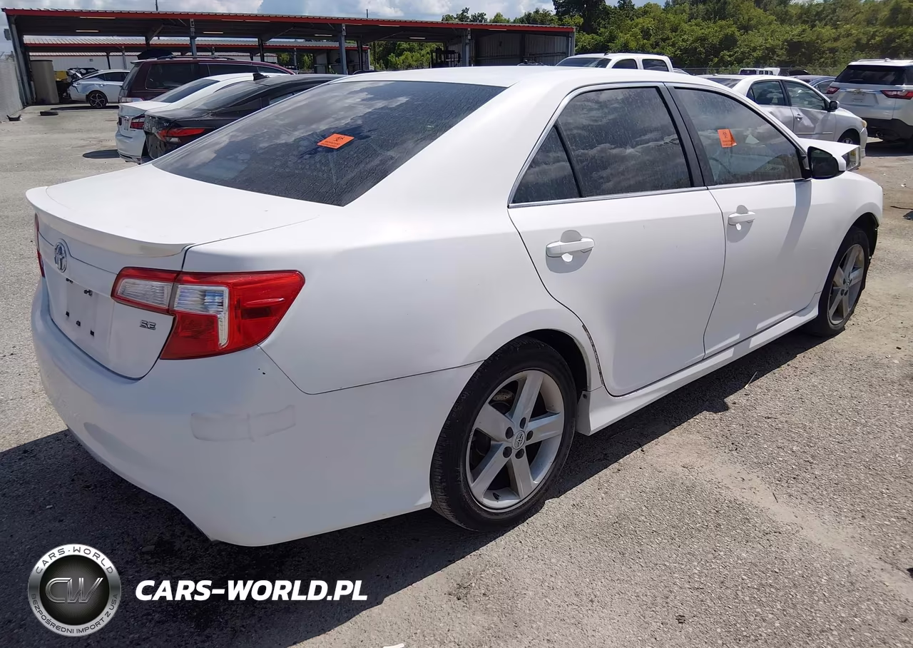 2012 Toyota Camry Se VIN:4T1BF1FK3CU572324 - 4