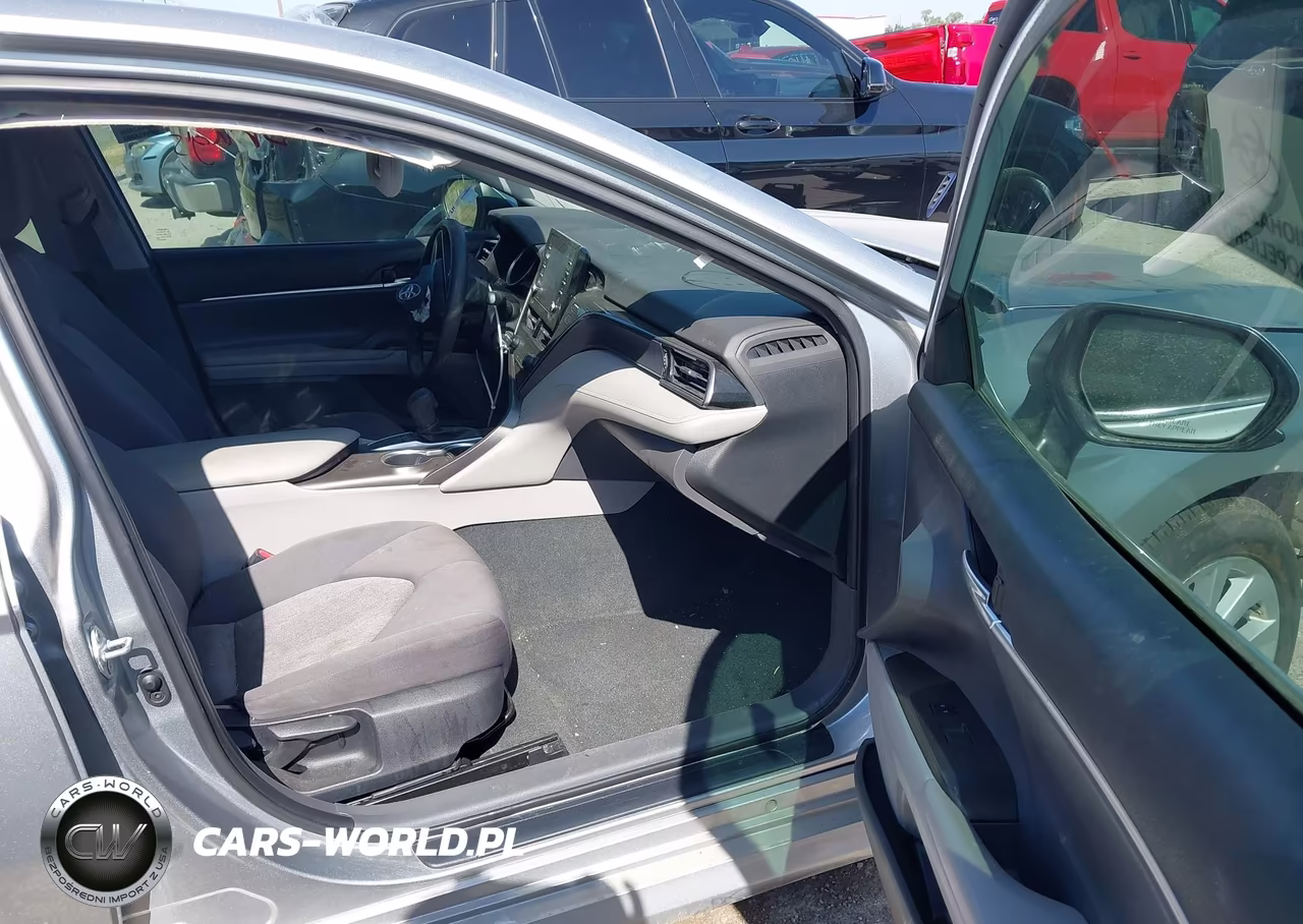 2022 Toyota Camry Le VIN:4T1C11AK2NU697537 - 5