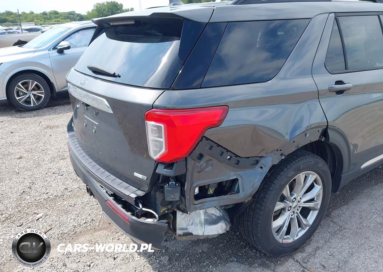 2020 Ford Explorer Xlt VIN:1FMSK8DH6LGB80898 - 6