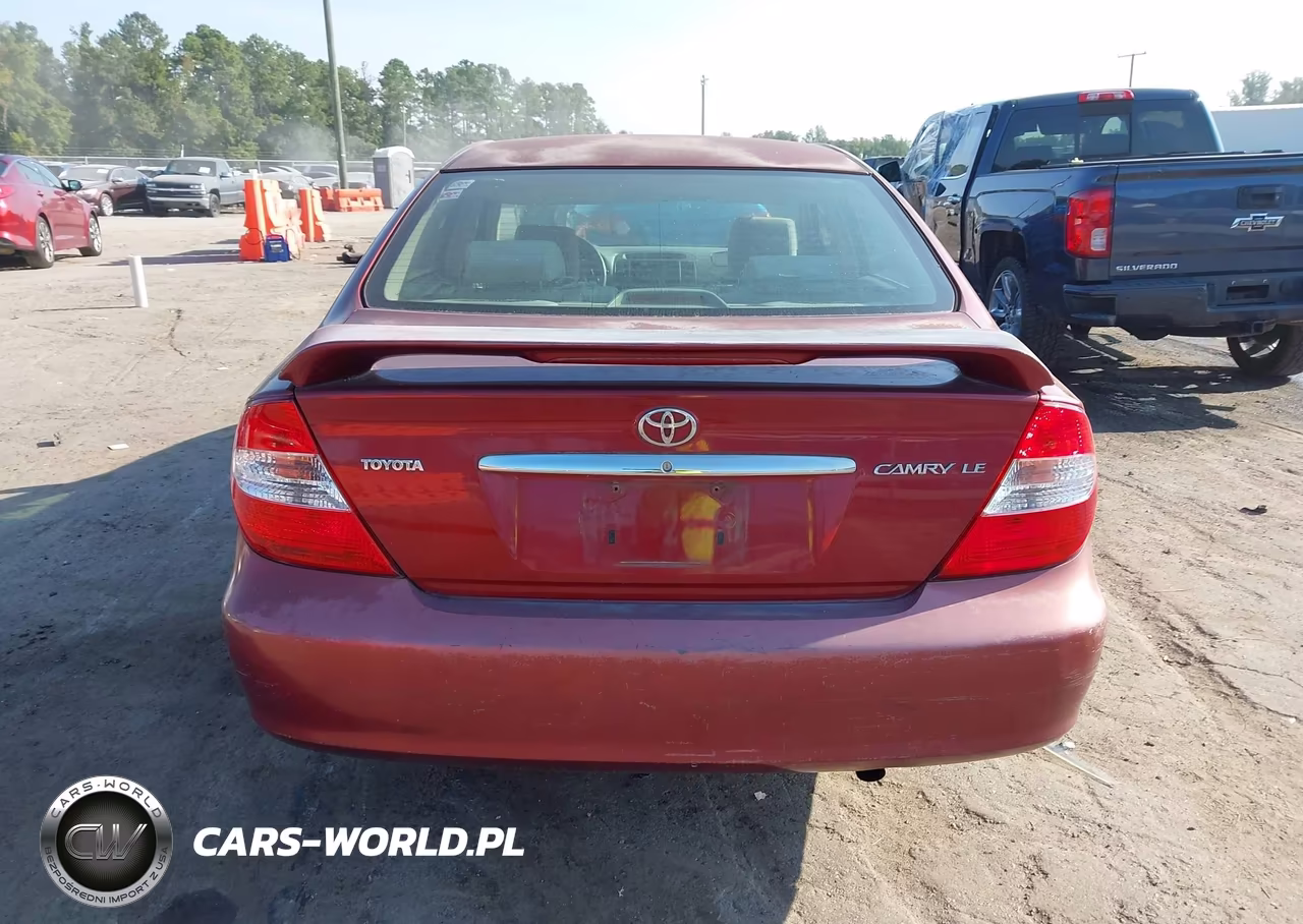 2002 Toyota Camry Le VIN:4T1BE32KX2U082921 - 16
