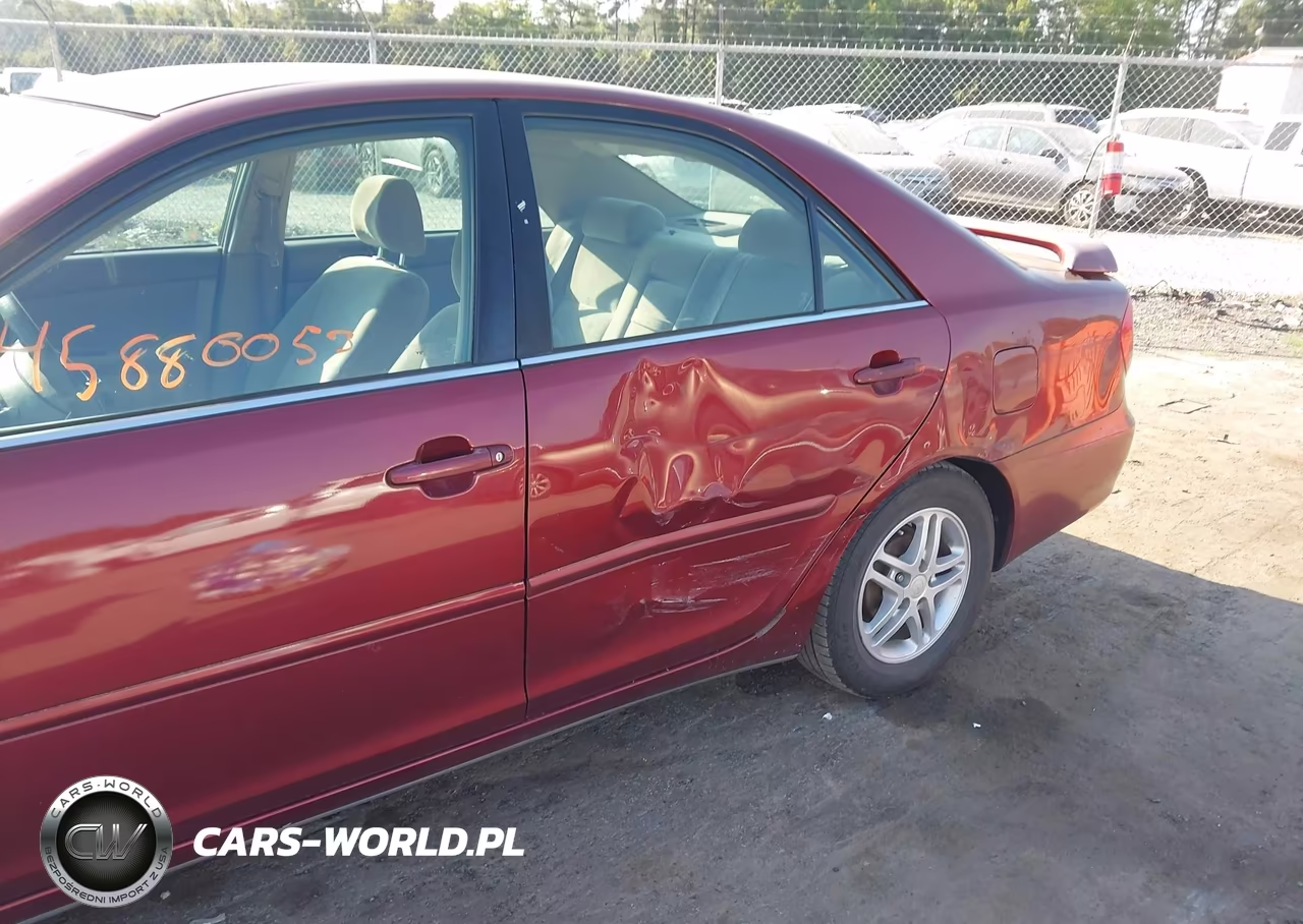 2002 Toyota Camry Le VIN:4T1BE32KX2U082921 - 6