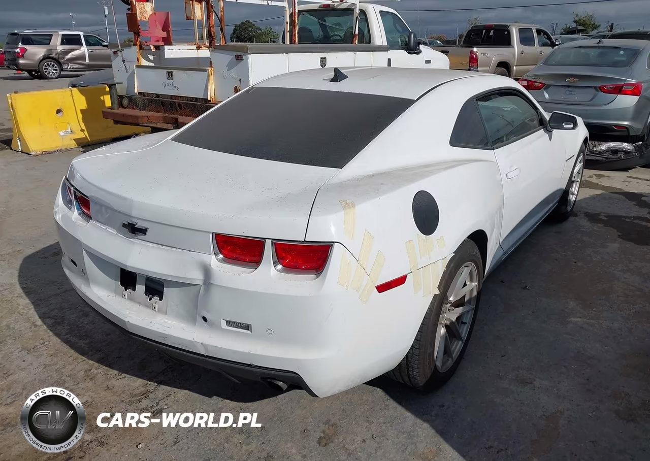 2011 Chevrolet Camaro 1Lt VIN:2G1FB1ED9B9165200 - 4