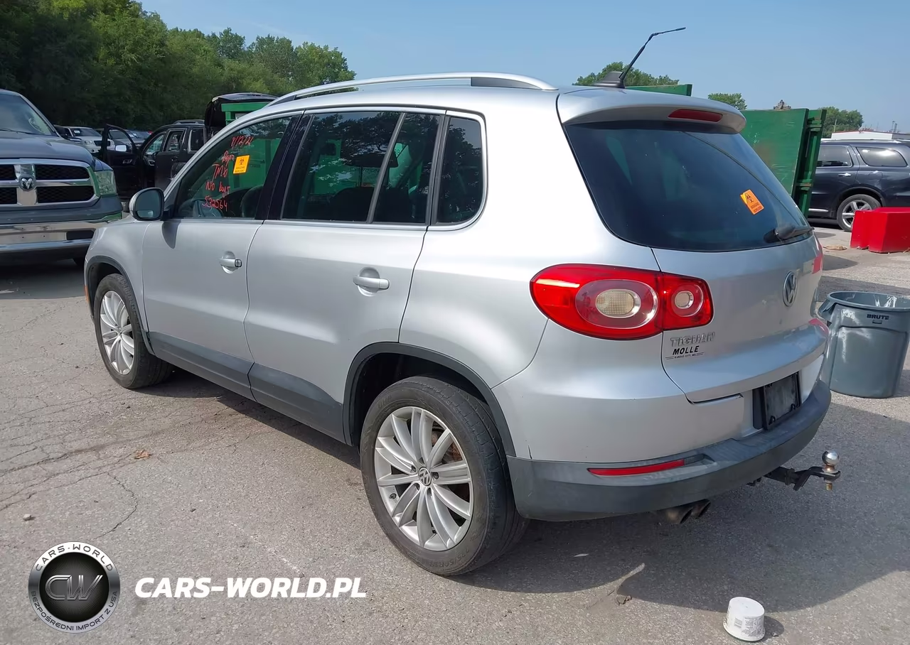 2011 Volkswagen Tiguan Se VIN:WVGBV7AX5BW532564 - 3