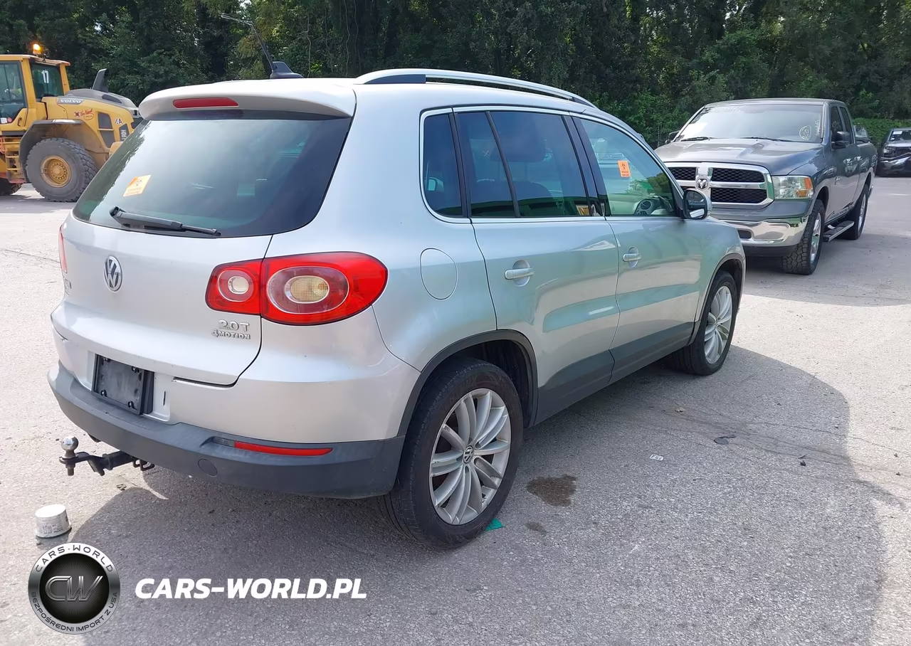 2011 Volkswagen Tiguan Se VIN:WVGBV7AX5BW532564 - 4