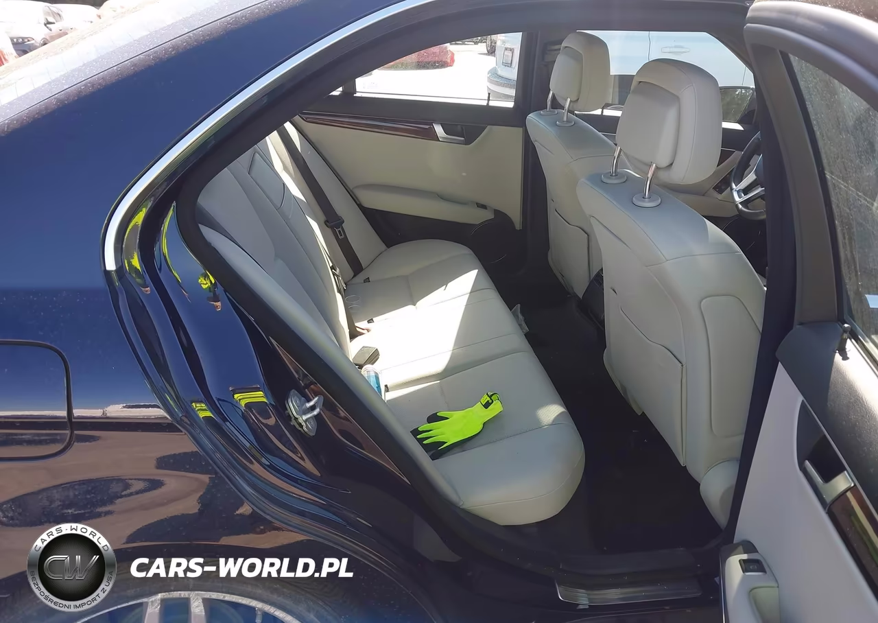 2012 Mercedes-Benz C 250 Luxury-Sport VIN:WDDGF4HB8CA625664 - 8