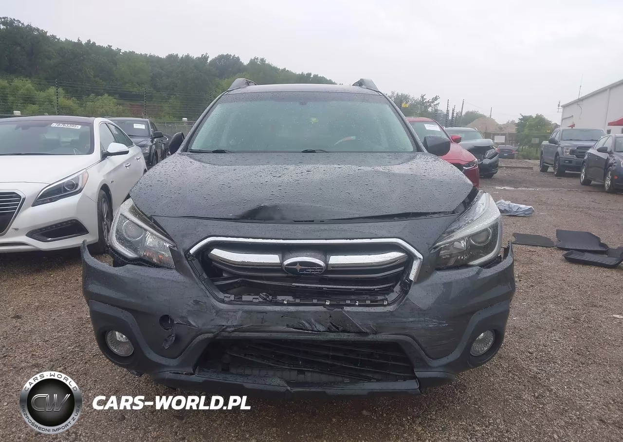 2018 Subaru Outback 2.5I Premium VIN:4S4BSACC2J3216930 - 12