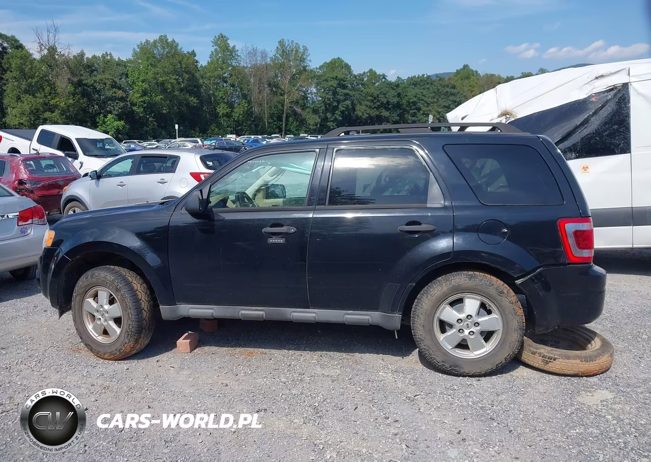2010 Ford Escape Xlt VIN:1FMCU0D78AKC68109 - 15