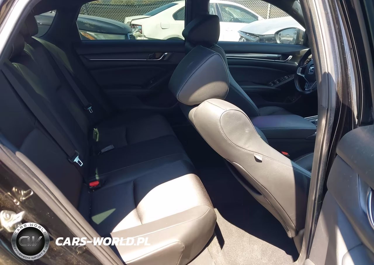 2019 Honda Accord Sport VIN:1HGCV1F39KA111974 - 8