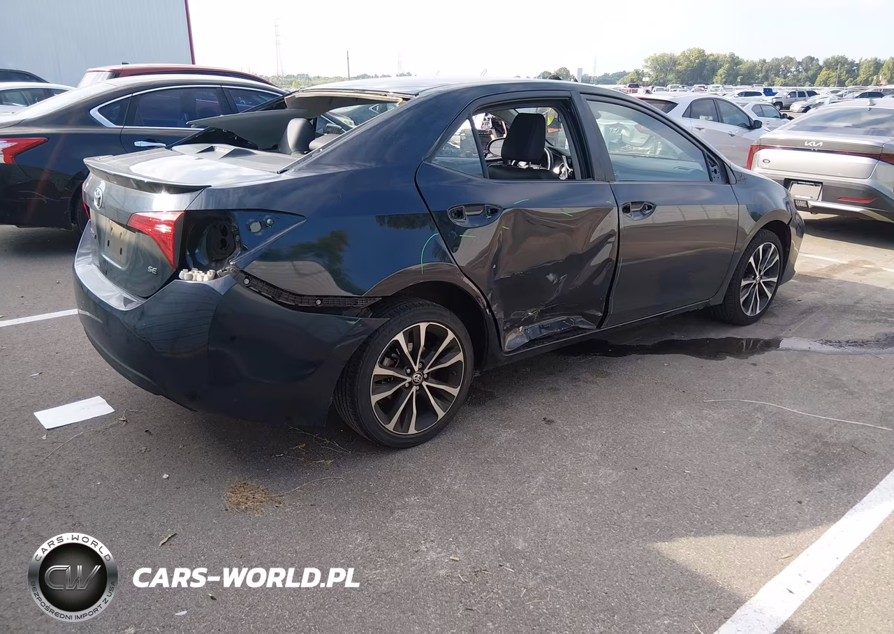 2017 Toyota Corolla Se VIN:2T1BURHE1HC787818 - 4