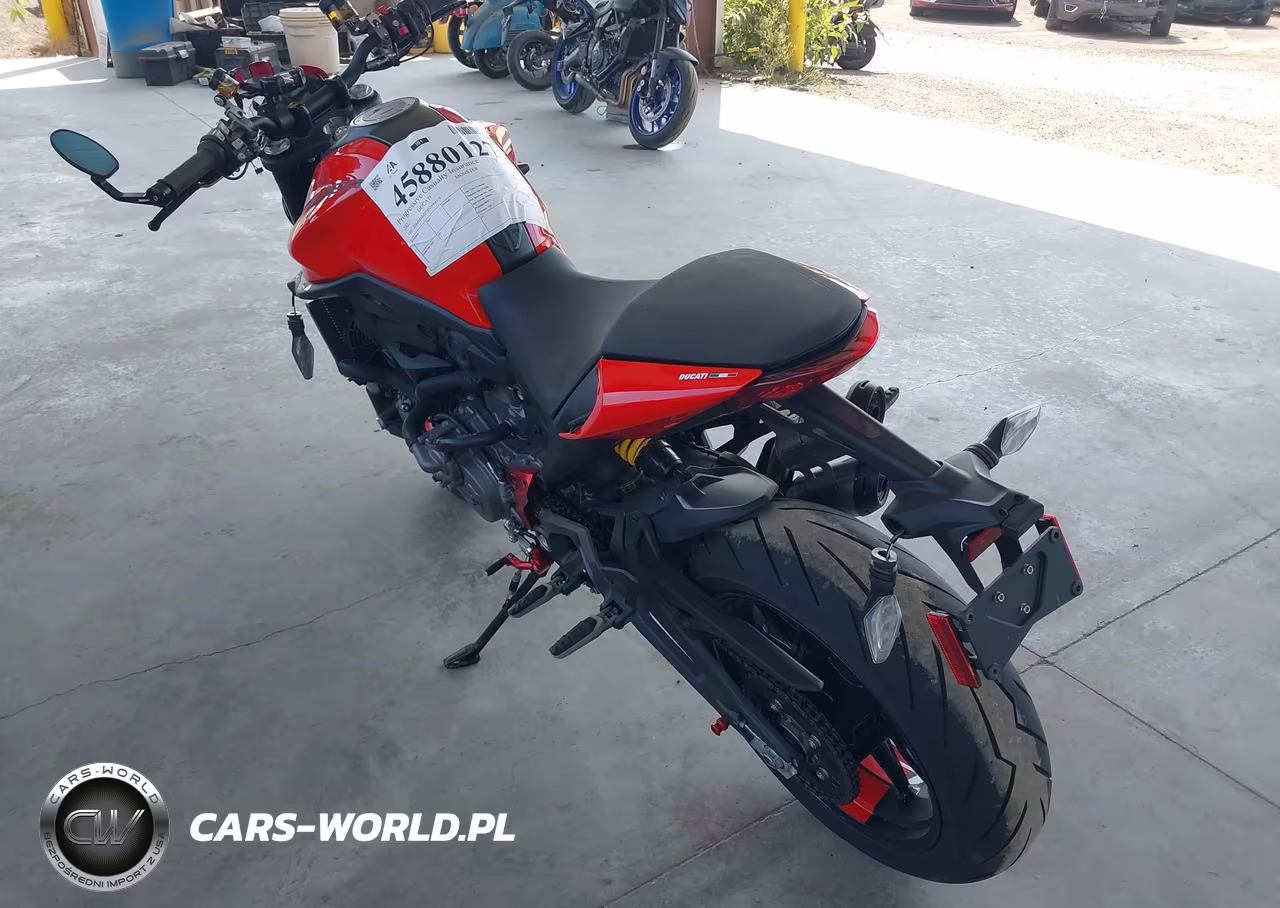 2022 Ducati Monster VIN:ZDMMAMDT6NB004175 - 3