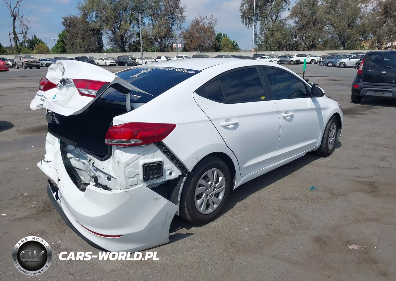 2018 Hyundai Elantra Se VIN:5NPD74LF9JH276430 - 4