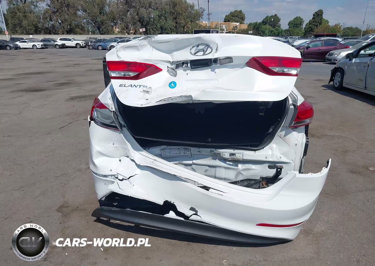 2018 Hyundai Elantra Se VIN:5NPD74LF9JH276430 - 6