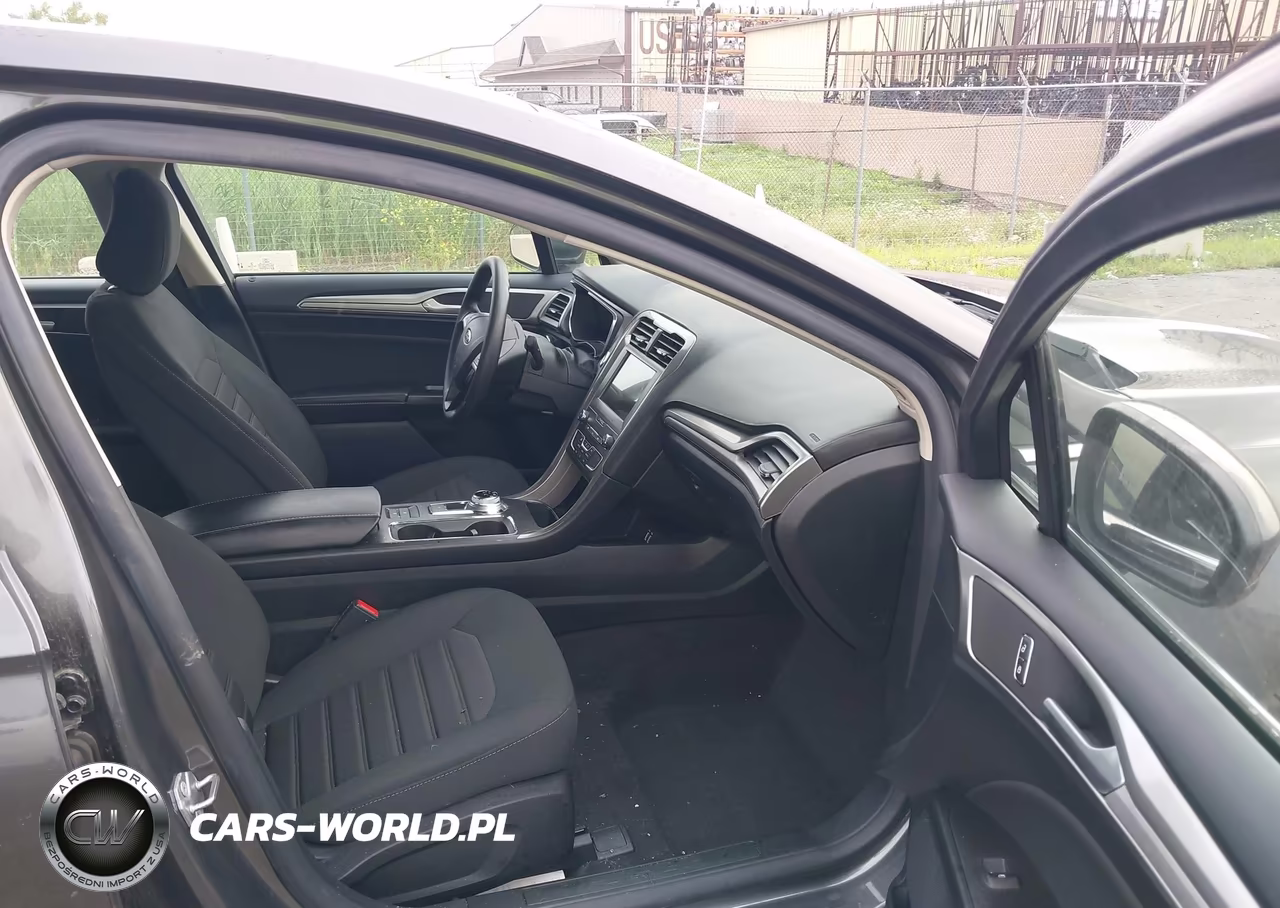 2020 Ford Fusion Se VIN:3FA6P0HD4LR261378 - 5