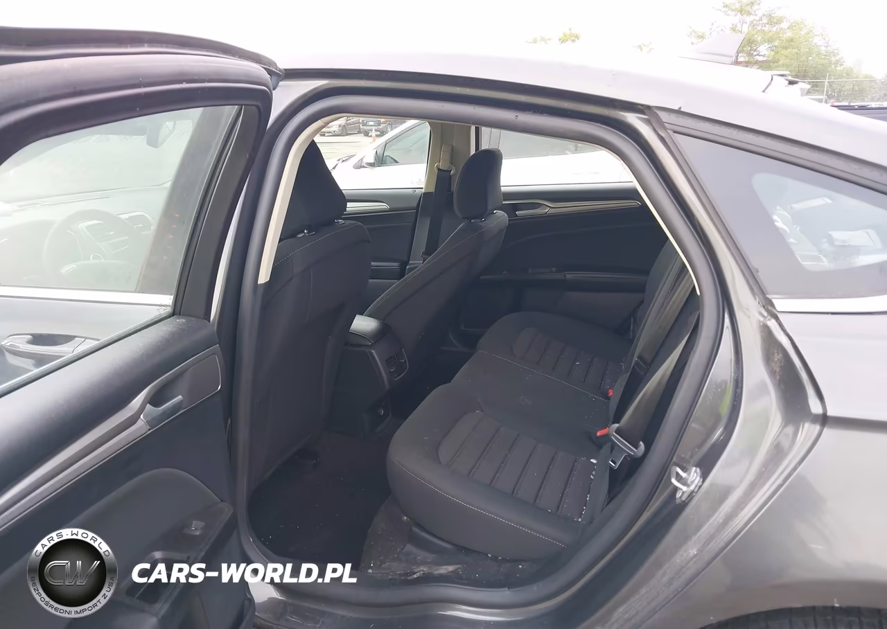 2020 Ford Fusion Se VIN:3FA6P0HD4LR261378 - 8