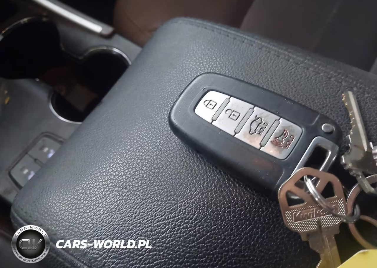 2012 Hyundai Sonata Hybrid VIN:KMHEC4A40CA041230 - 11