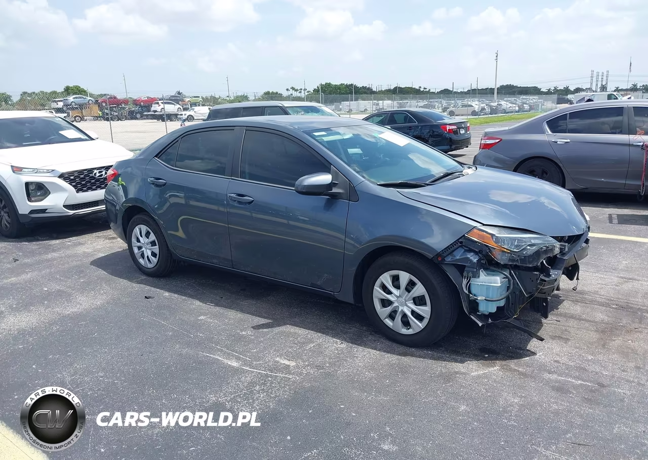 2018 Toyota Corolla L VIN:2T1BURHE4JC011303 - 1