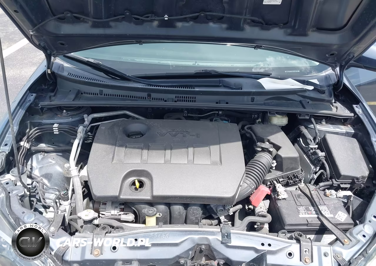 2018 Toyota Corolla L VIN:2T1BURHE4JC011303 - 10