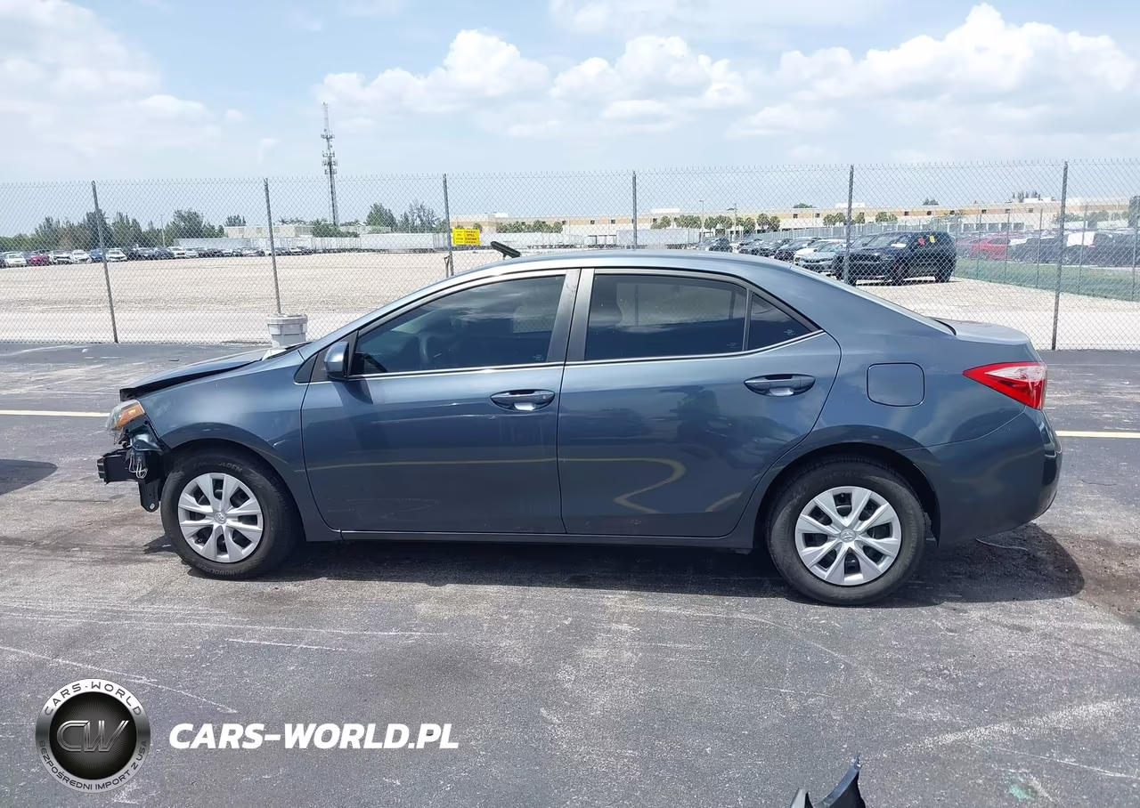 2018 Toyota Corolla L VIN:2T1BURHE4JC011303 - 15