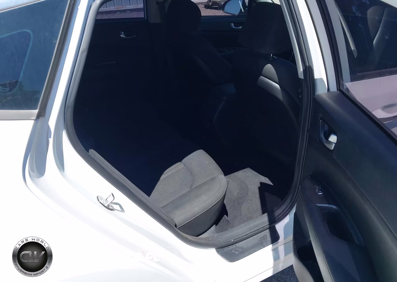 2020 Kia Optima Lx VIN:5XXGT4L36LG431139 - 8
