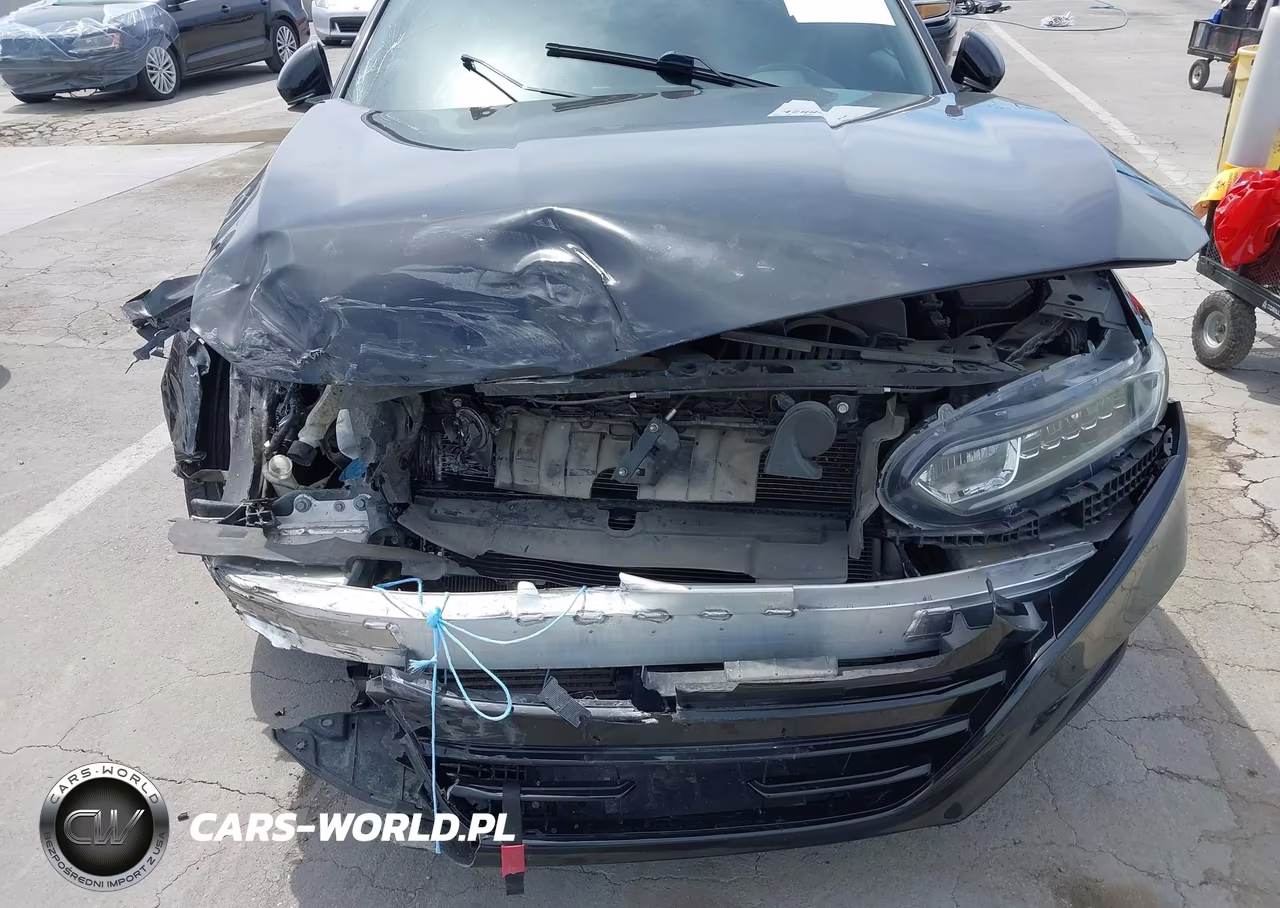 2019 Honda Accord Sport VIN:1HGCV1F35KA136788 - 15