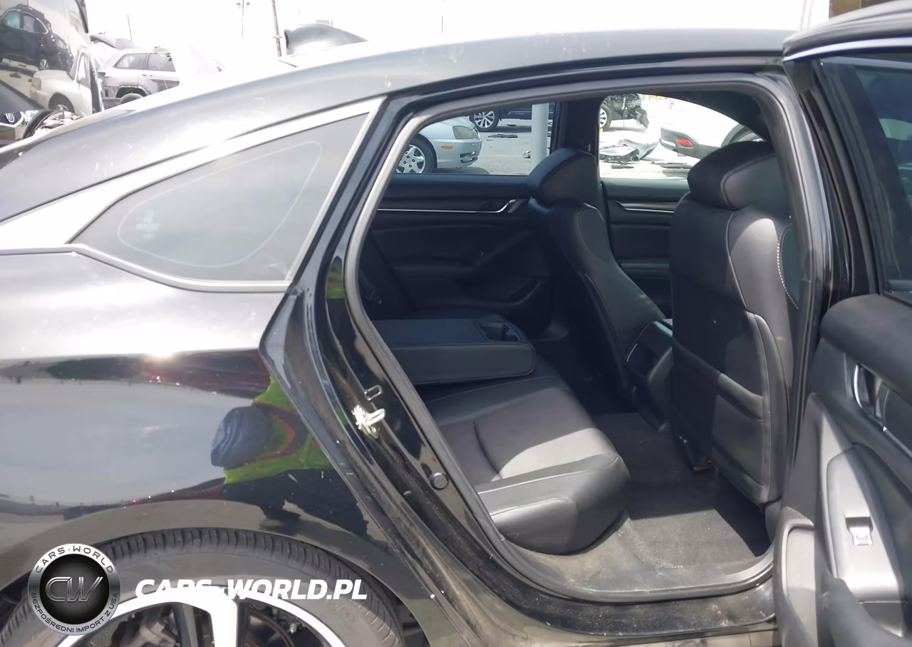 2019 Honda Accord Sport VIN:1HGCV1F35KA136788 - 8
