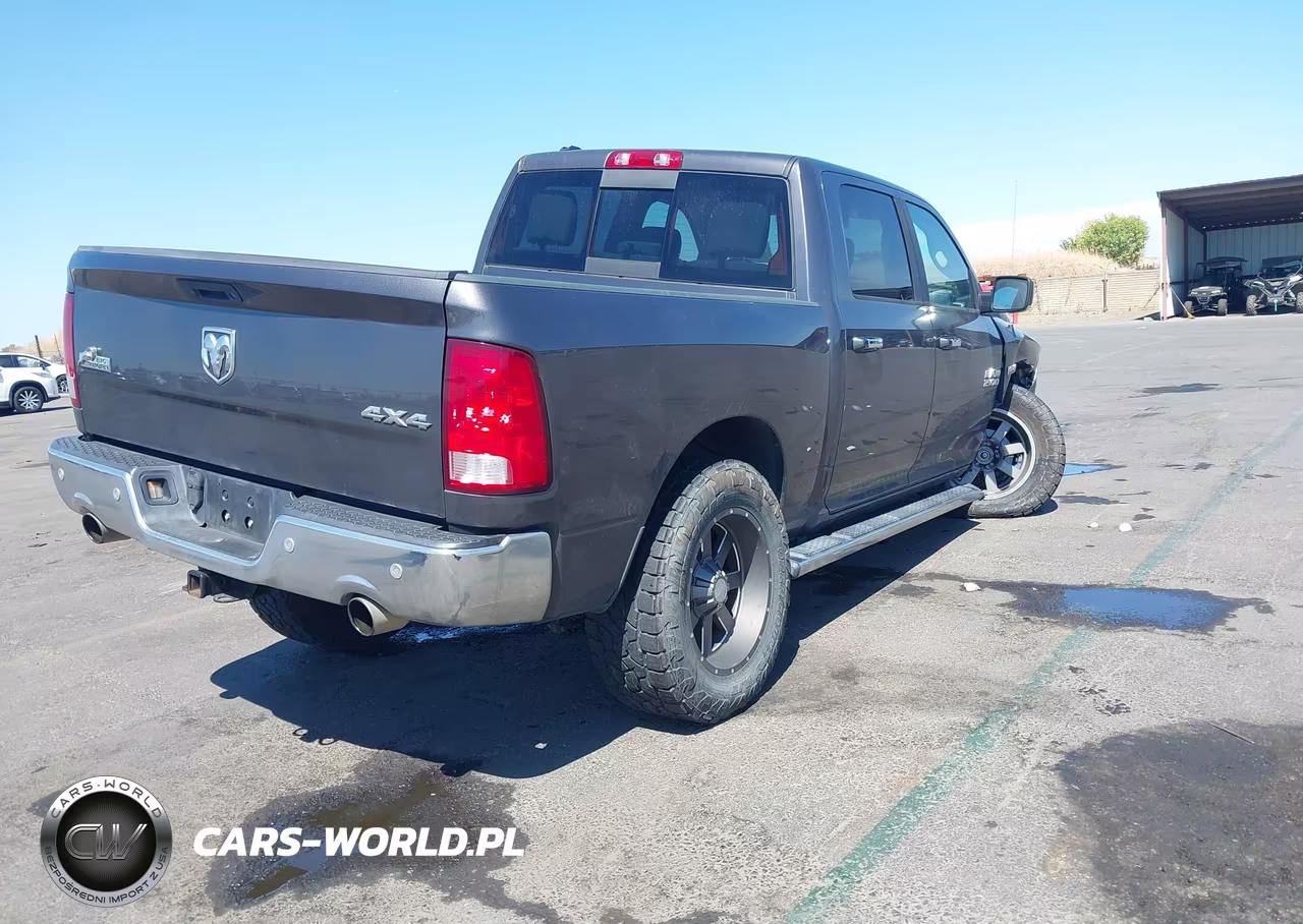 2017 Ram 1500 Big Horn 4X4 5'7 Box VIN:1C6RR7LT3HS844102 - 4