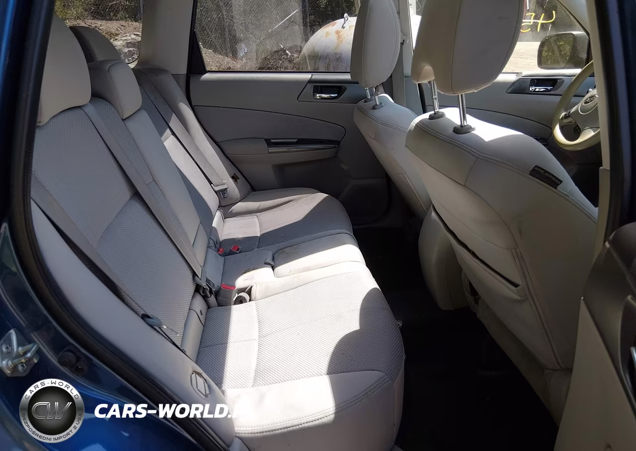 2013 Subaru Forester 2.5X Premium VIN:JF2SHADC2DH418208 - 8