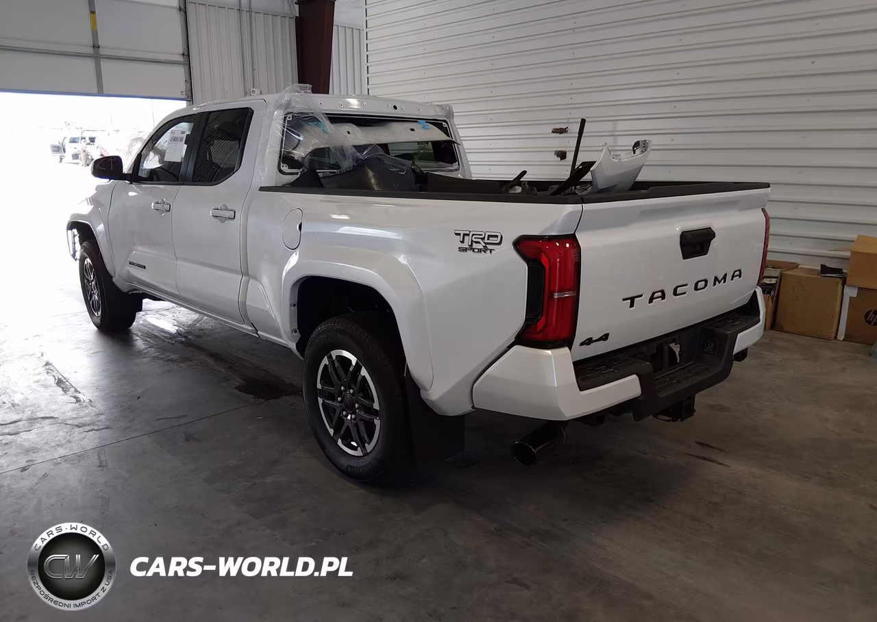 2025 Toyota Tacoma Trd Sport VIN:3TYLB5JN5ST087638 - 3