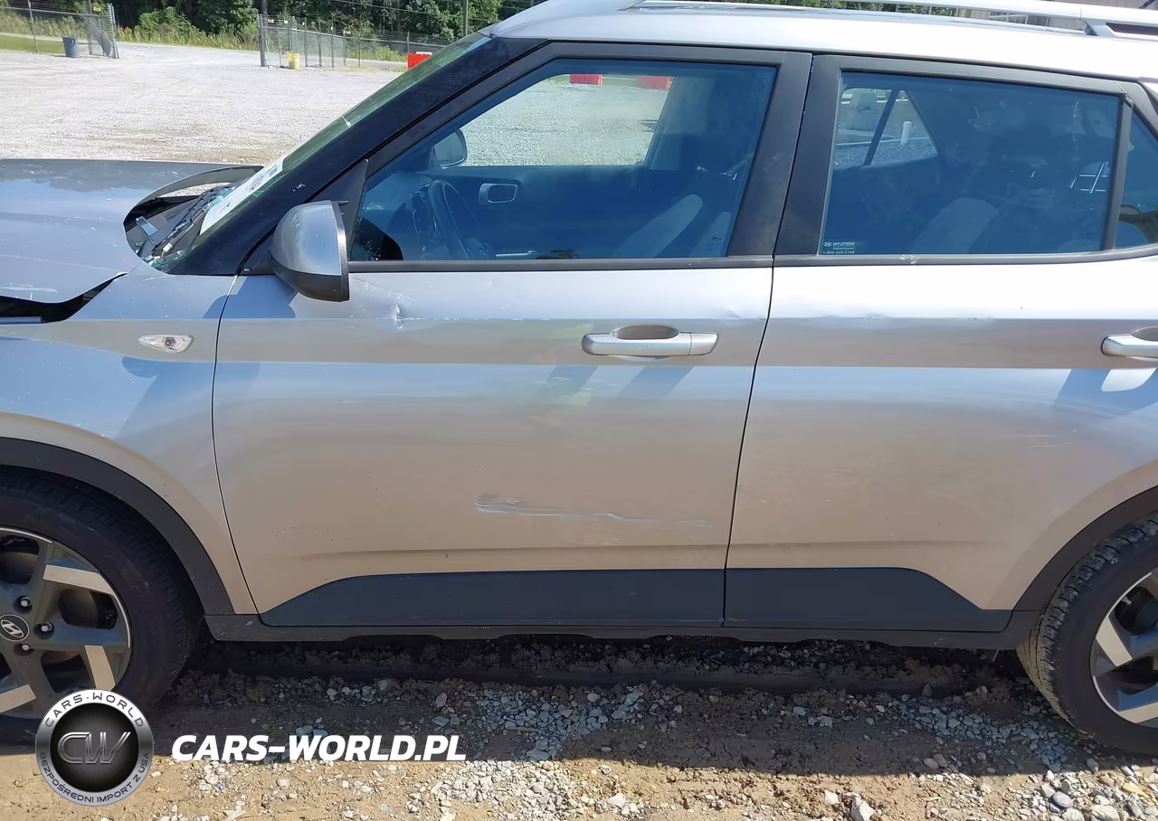 2023 Hyundai Venue Sel VIN:KMHRC8A38PU259307 - 15