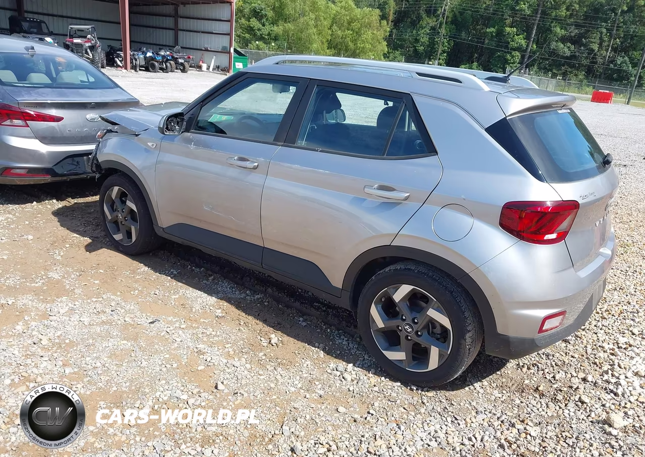 2023 Hyundai Venue Sel VIN:KMHRC8A38PU259307 - 3