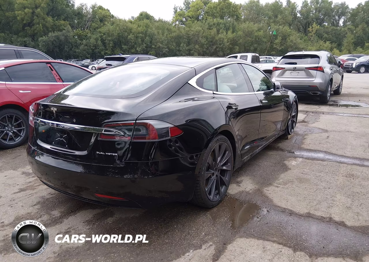 2020 Tesla Model S Long Range Dual Motor All-Wheel Drive-Long Range Plus Dual Motor All-Wheel Drive VIN:5YJSA1E25LF403113 - 4