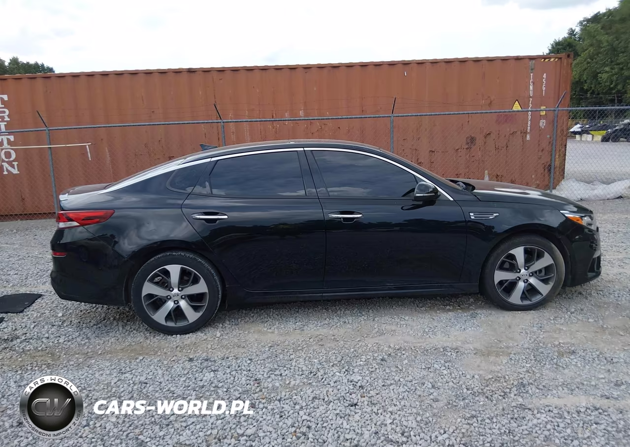 2019 Kia Optima S VIN:5XXGT4L35KG291583 - 13