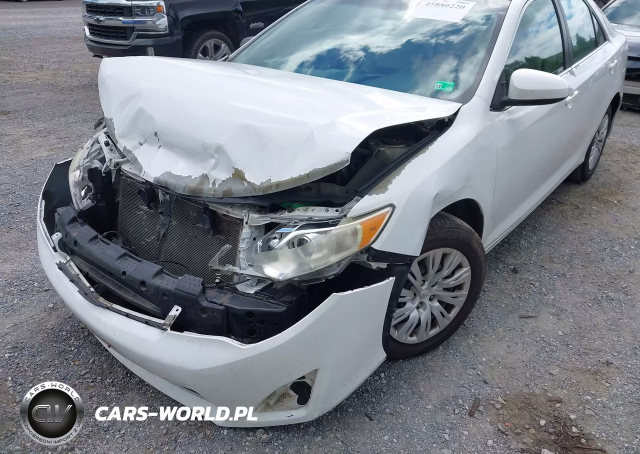 2014 Toyota Camry Le VIN:4T4BF1FKXER387552 - 6