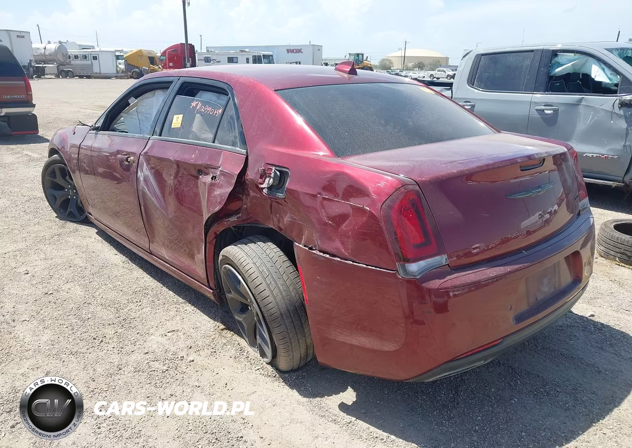 2023 Chrysler 300 Touring L VIN:2C3CCADG7PH542059 - 3