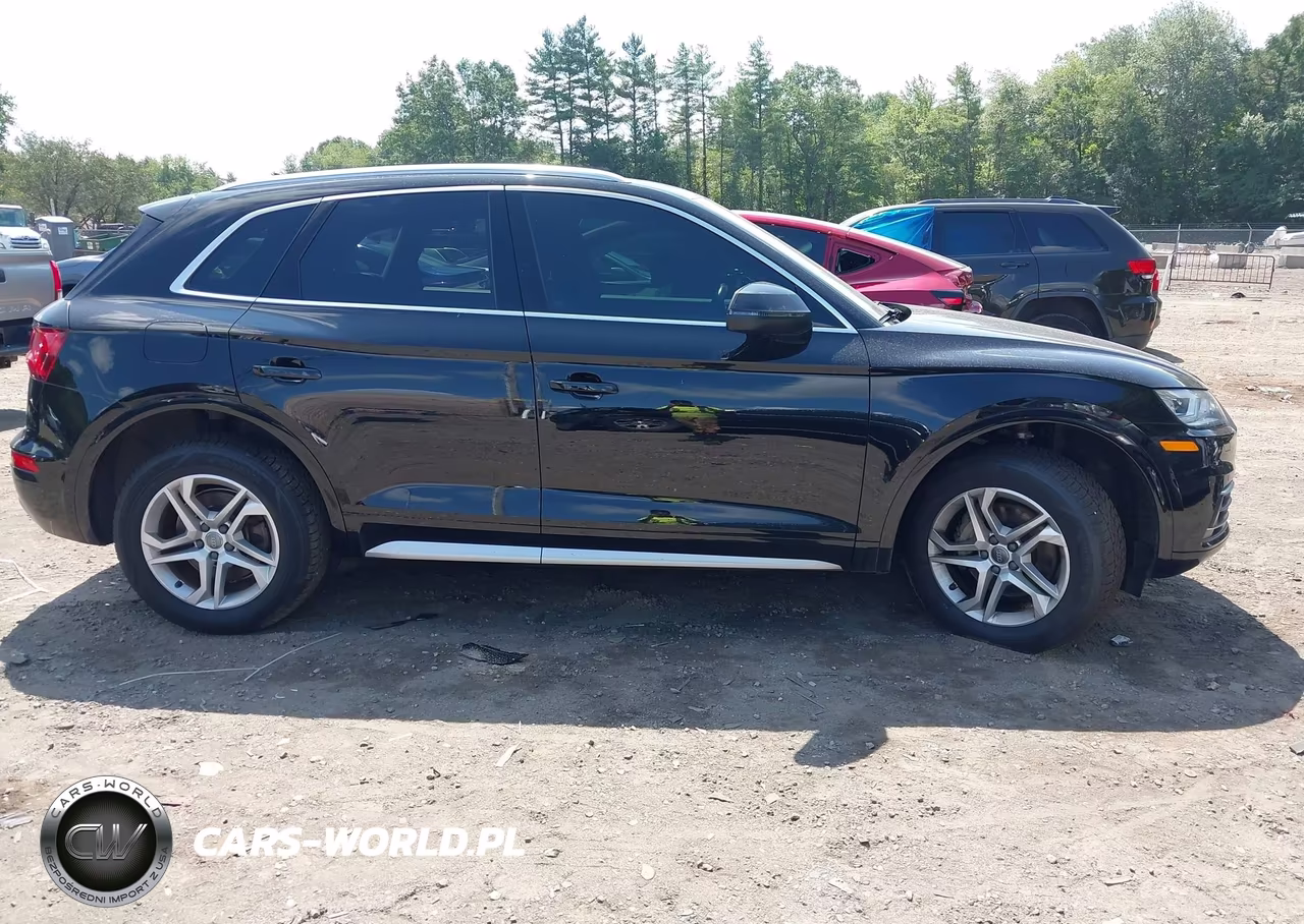 2018 Audi Q5 2.0T Premium VIN:WA1BNAFY2J2209656 - 13