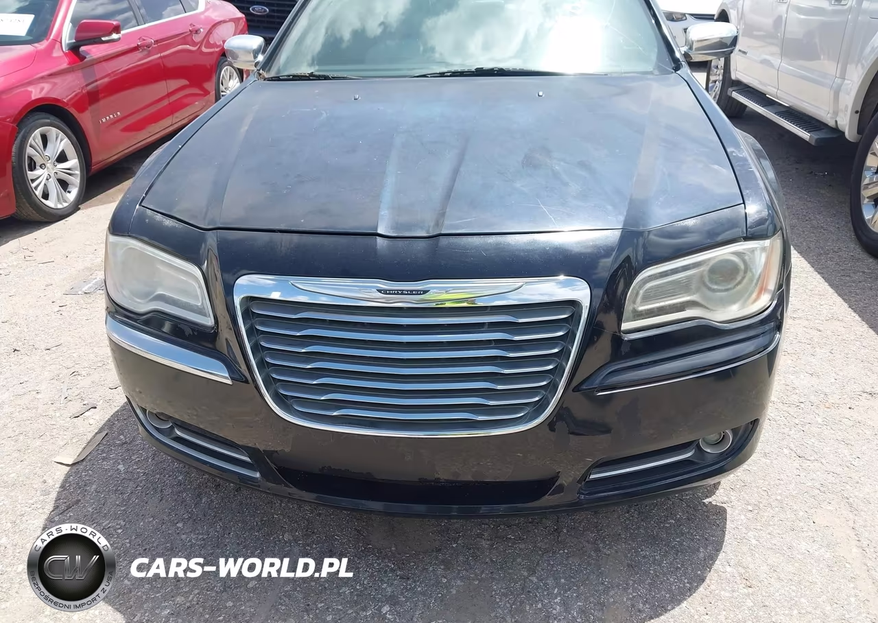 2013 Chrysler 300 Motown VIN:2C3CCAAG1DH731385 - 6