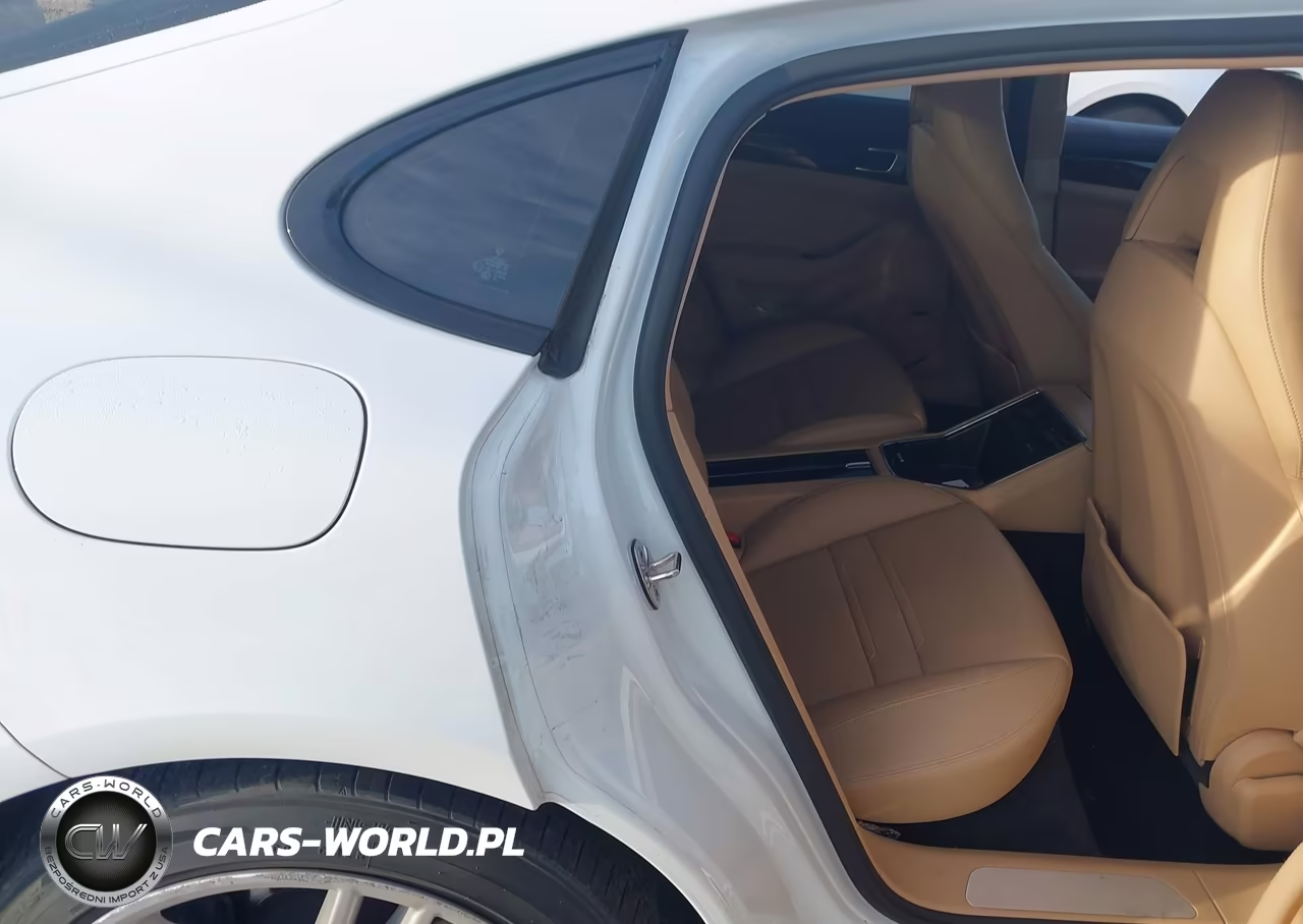 2019 Porsche Panamera 4 VIN:WP0AA2A78KL100485 - 8