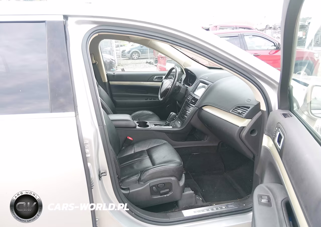 2016 Lincoln Mkt Ecoboost VIN:2LMHJ5AT5GBL02544 - 5