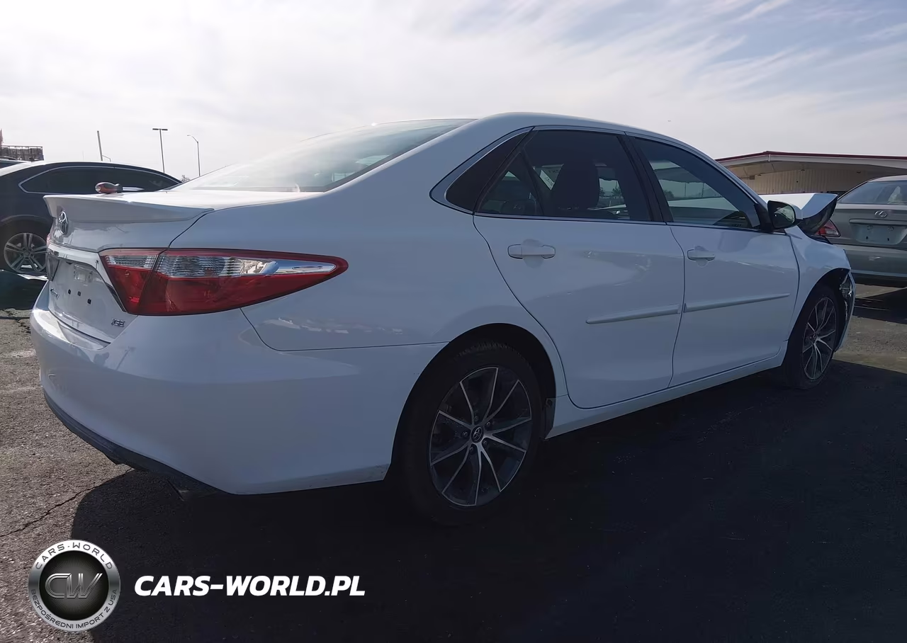 2017 Toyota Camry Xse V6 VIN:4T1BK1FK4HU584114 - 4
