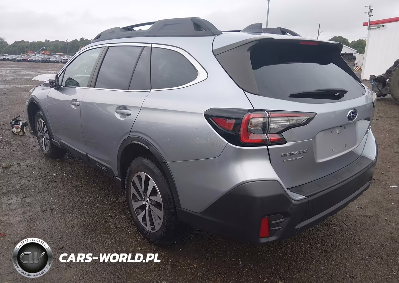 2020 Subaru Outback Premium VIN:4S4BTACC2L3122207 - 3