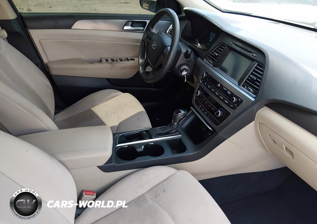 2016 Hyundai Sonata Sport VIN:5NPE34AF5GH280633 - 5
