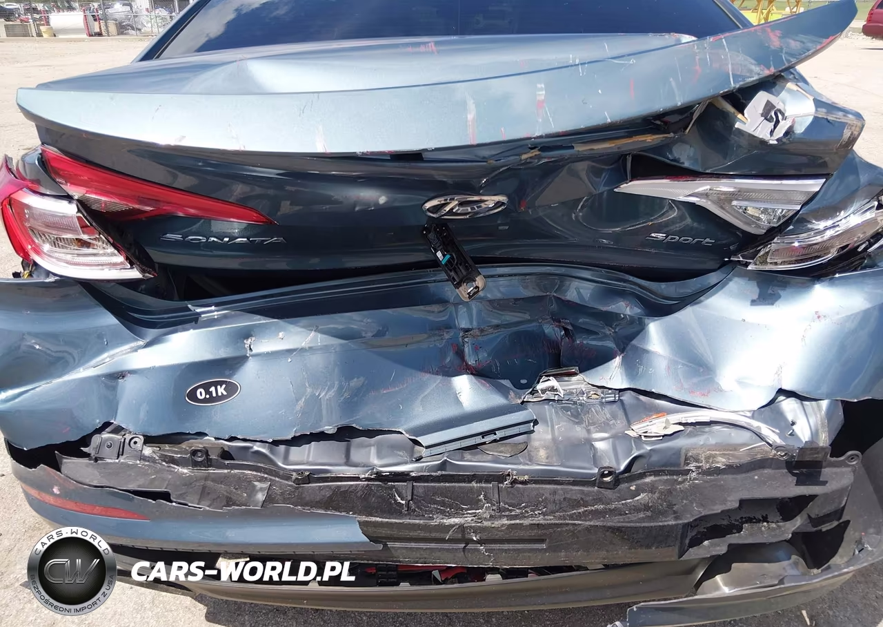 2016 Hyundai Sonata Sport VIN:5NPE34AF5GH280633 - 6