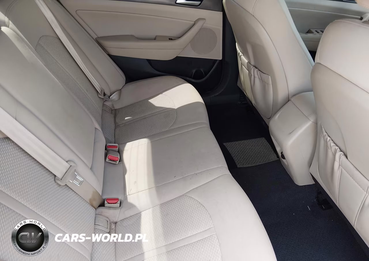 2016 Hyundai Sonata Sport VIN:5NPE34AF5GH280633 - 8