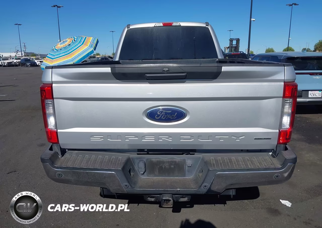 2017 Ford F-250 Xlt VIN:1FT7W2B67HEE71670 - 16