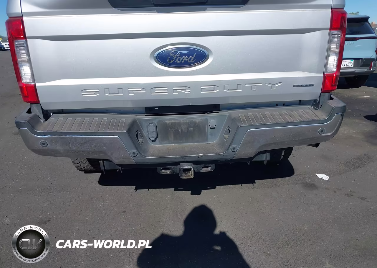 2017 Ford F-250 Xlt VIN:1FT7W2B67HEE71670 - 18