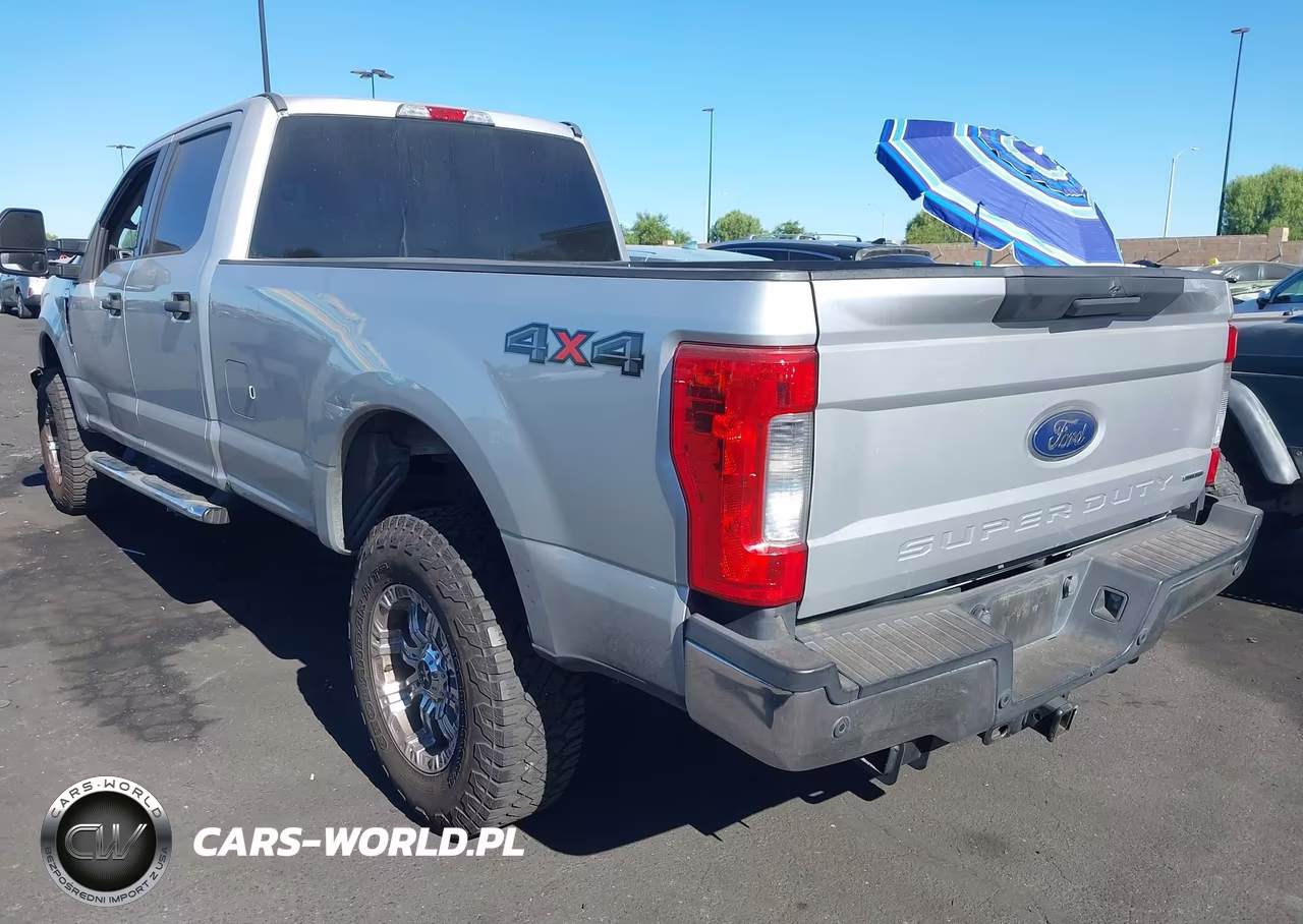 2017 Ford F-250 Xlt VIN:1FT7W2B67HEE71670 - 3