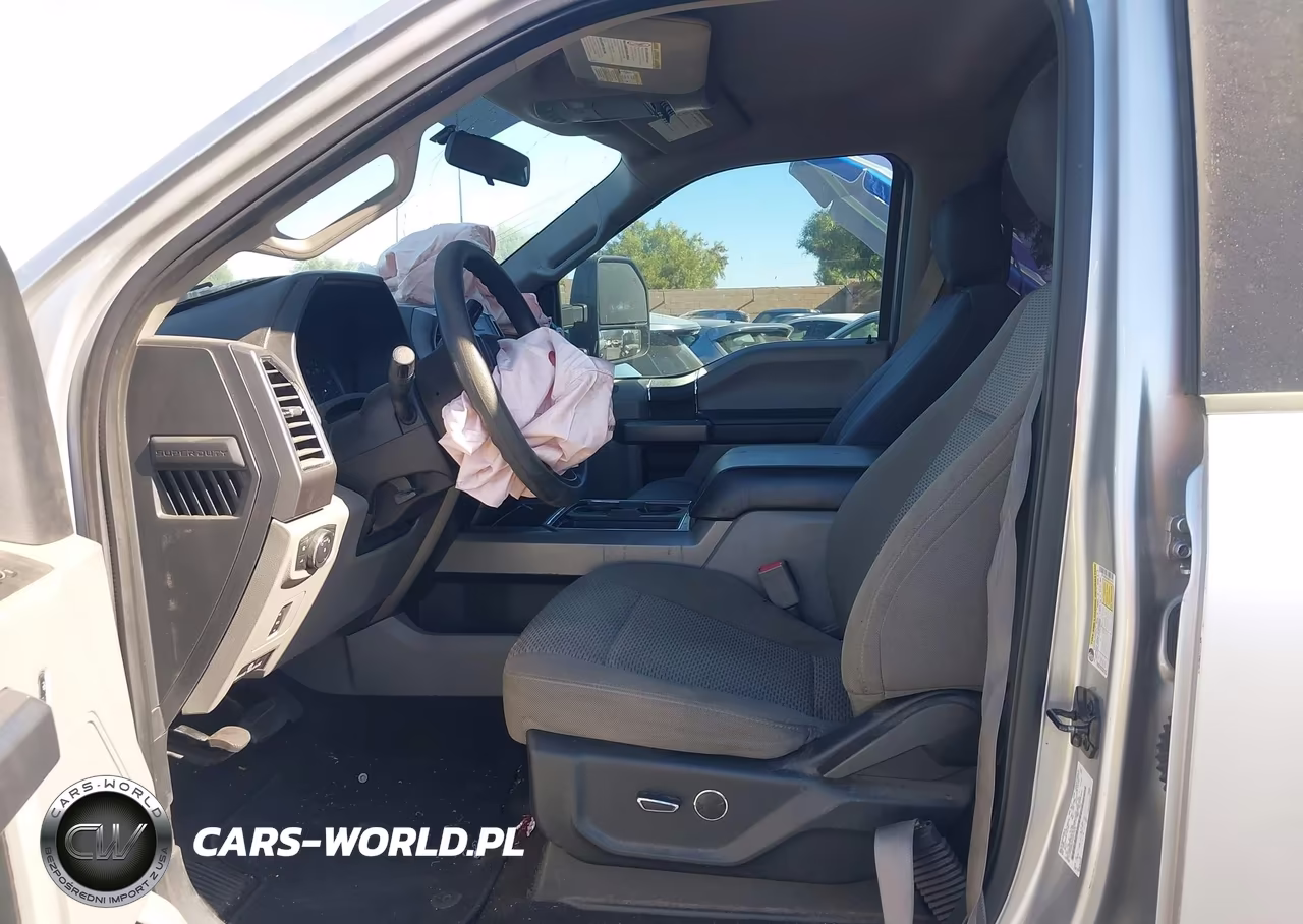 2017 Ford F-250 Xlt VIN:1FT7W2B67HEE71670 - 5