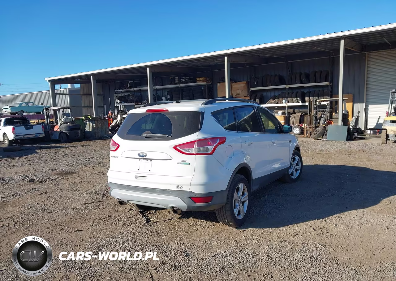 2014 Ford Escape Se VIN:1FMCU0GX8EUA30346 - 4