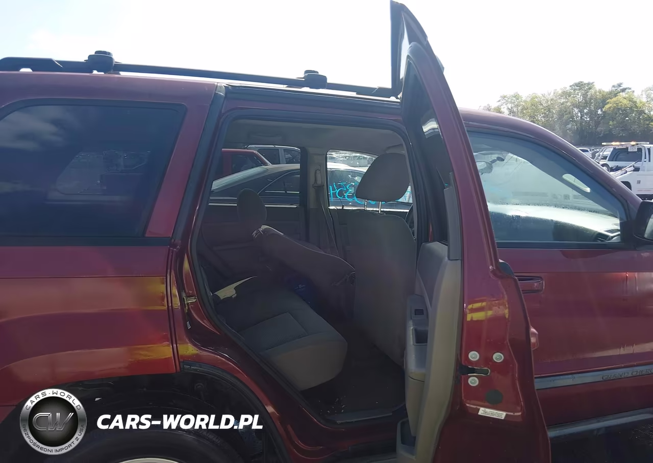 2007 Jeep Grand Cherokee Laredo VIN:1J8GS48K77C656753 - 8
